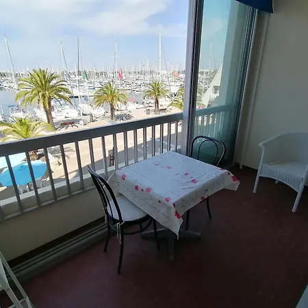 Studio+cabine Avec Parking, Vue Port - Fr-1-731-139 * Le Grau-du-Roi